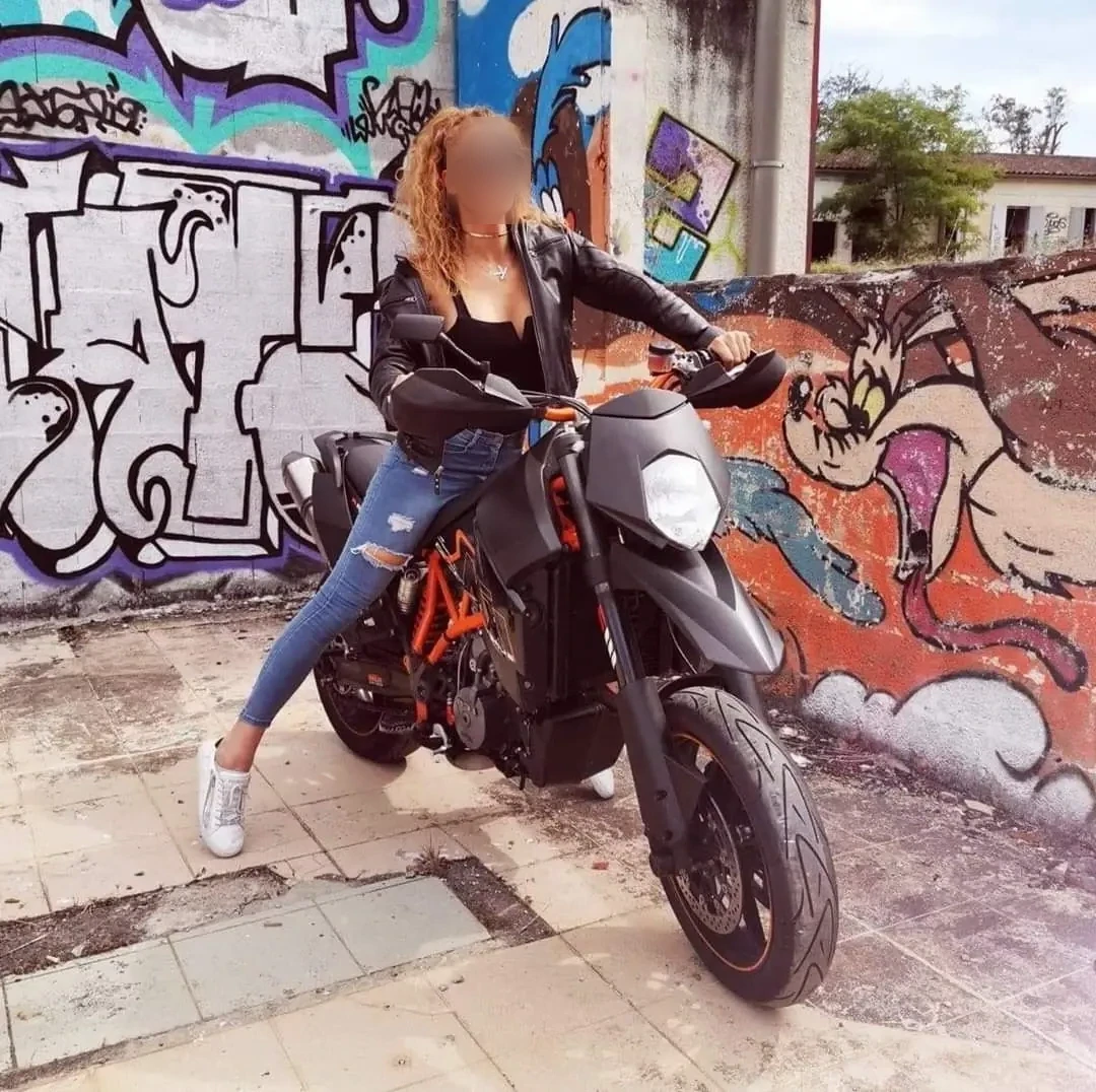 Naomi - Image 6